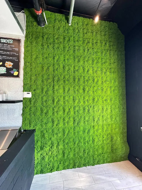 Fresh Natural Green Artificial Moss / Green Wall UV Resistant 1m x 1m - Petal & Stem